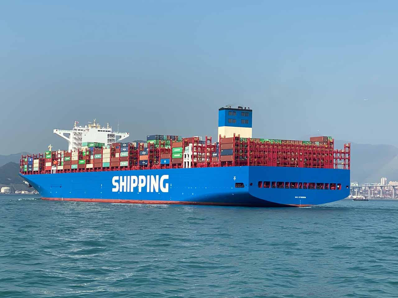 Bilder av containerskip med pizzaovnen
